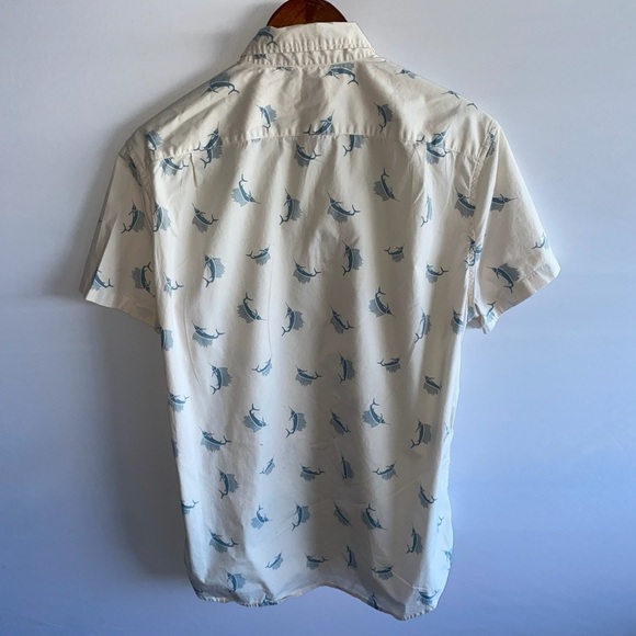 Men's J. Crew Swordfish All Over Print Short Sleeve Button Down Shirt - Picture 4 of 7